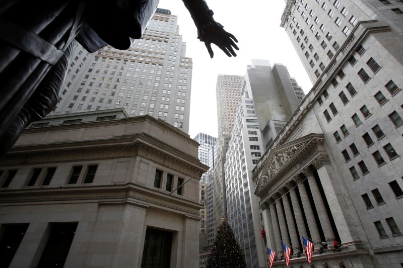 U.S. shares higher at close of trade; Dow Jones Industrial Average up&nbsp;0.15%