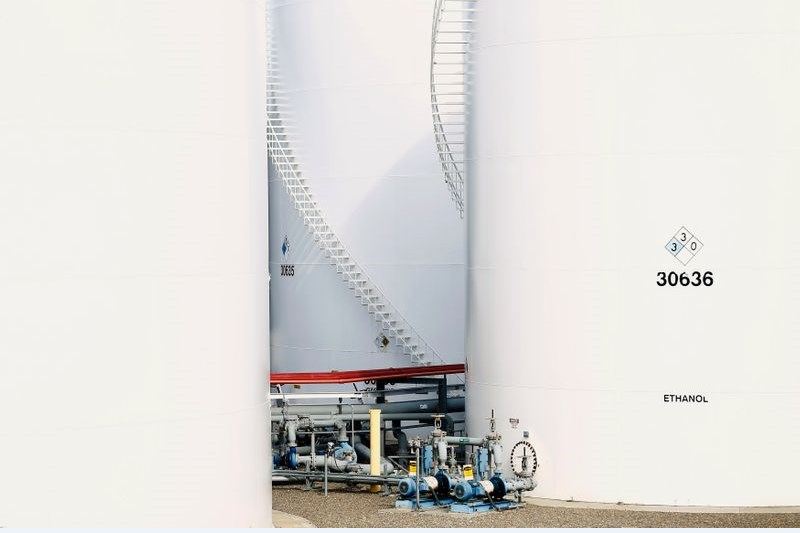 Magnolia oil & gas exec sells over $181 million in company&nbsp;stock