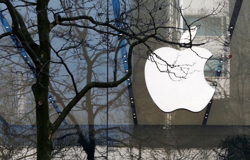 Explainer-Why does Apple have to pay Ireland $14.4&nbsp;billion?
