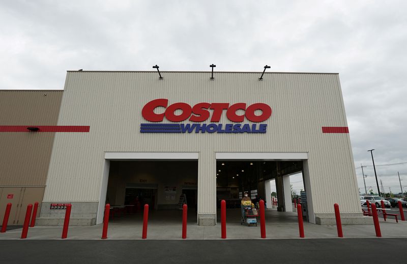 Costco misses revenue estimates on choppy big-ticket&nbsp;spend