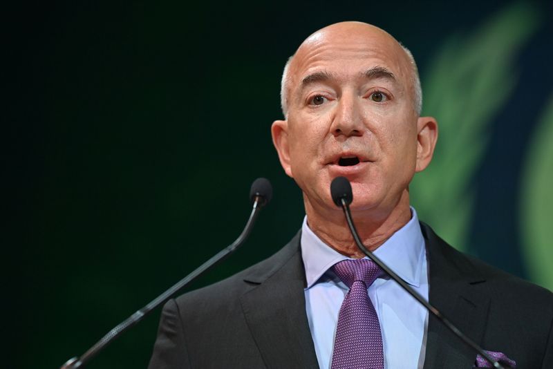 Bezos sees no threat from Musk-Trump ties in space&nbsp;race