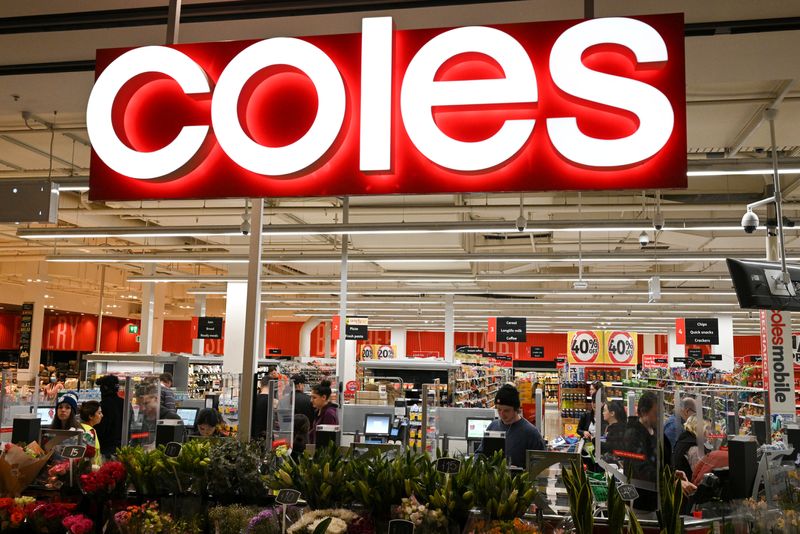 Australia regulator reviews claims of Woolworths and Coles ‘land&nbsp;banking’