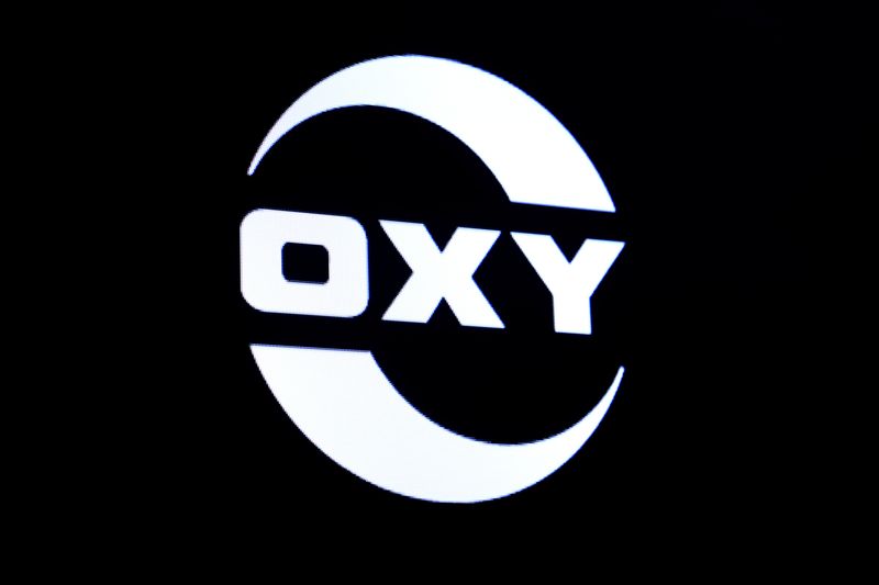Berkshire Hathaway boosts stake in Occidental Petroleum to nearly&nbsp;29%