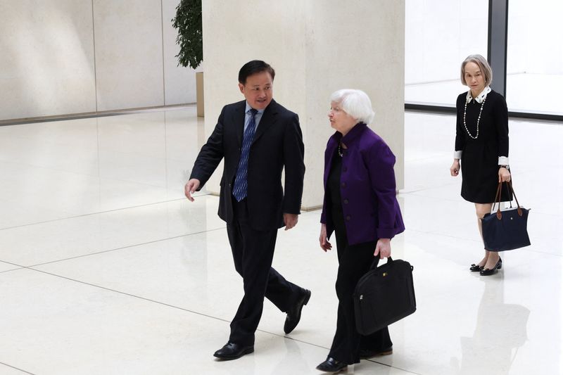 China’s cenbank signals it may soon start bond market trading as rally&nbsp;persists
