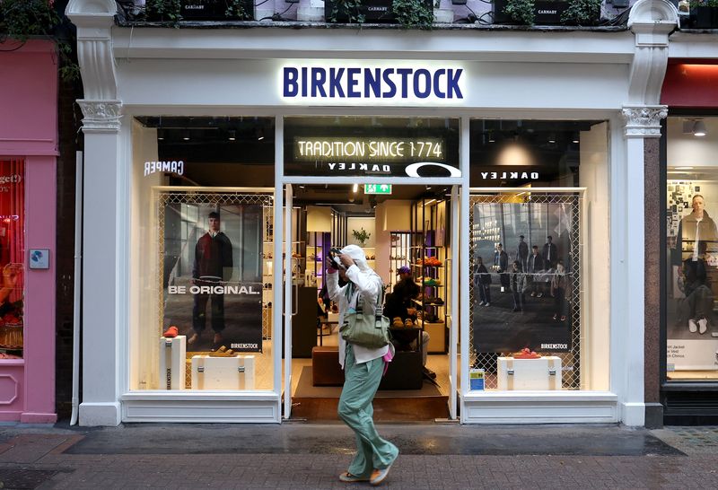 Birkenstock prices L Catterton entity’s secondary offering at&nbsp;$54/share