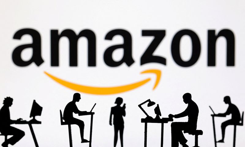 Lawsuit accuses Amazon of secretly tracking consumers through&nbsp;cellphones