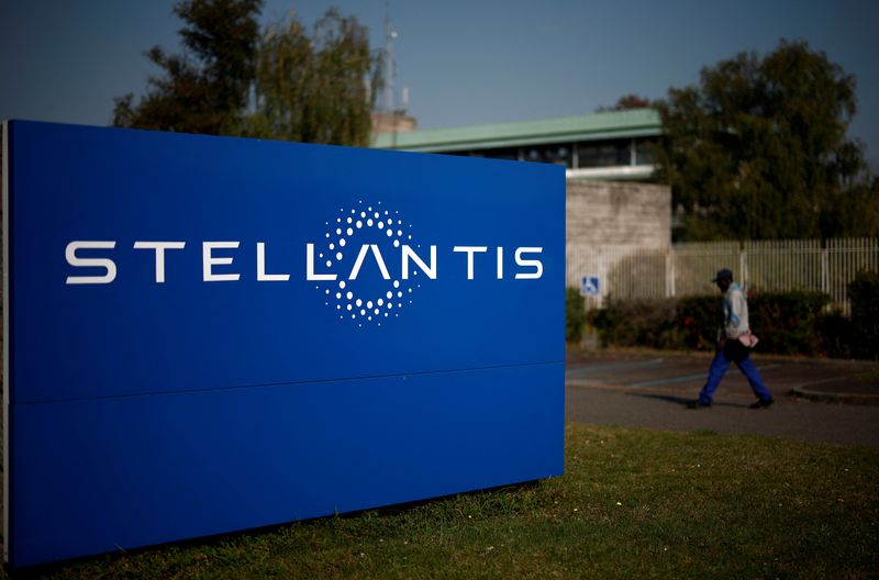 Stellantis to make hybrid vehicle parts at Termoli plant earmarked for EV&nbsp;batteries