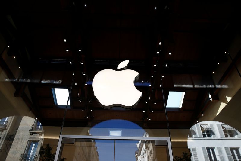 Apple plans $500 billion in US investment, 20,000 research jobs in next four&nbsp;years