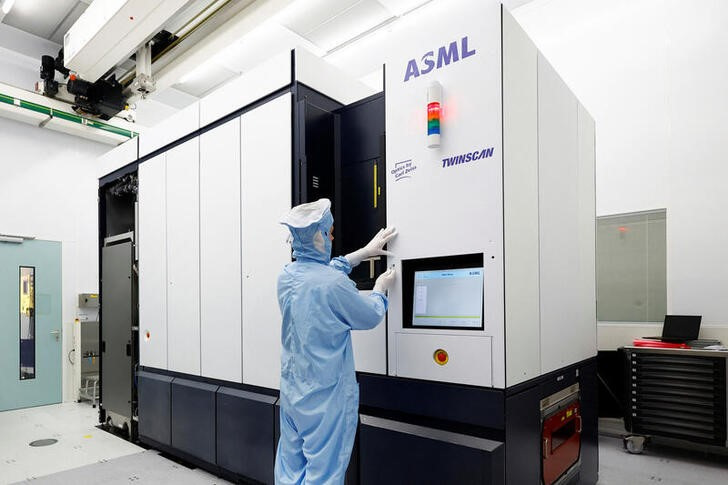 5 big analyst AI moves: ASML receives new Street-high price target, HPE&nbsp;upgraded