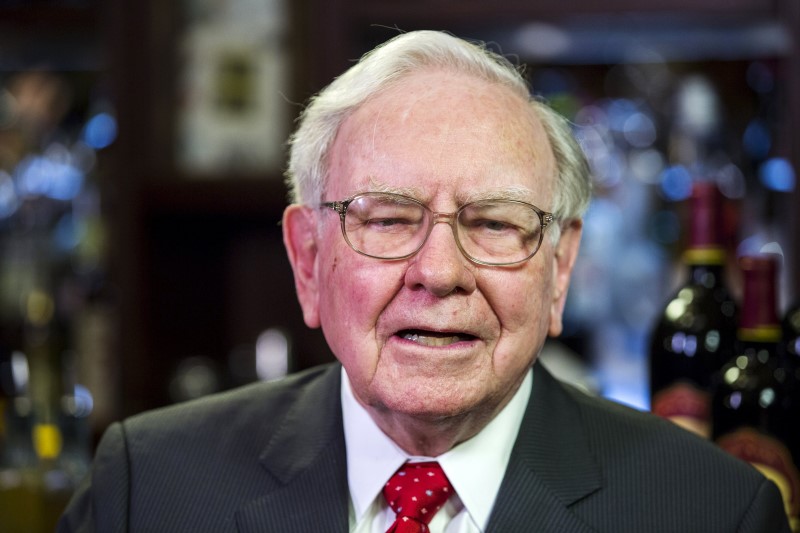 Buffett’s Berkshire Hathaway increases stake in Japanese trading&nbsp;houses