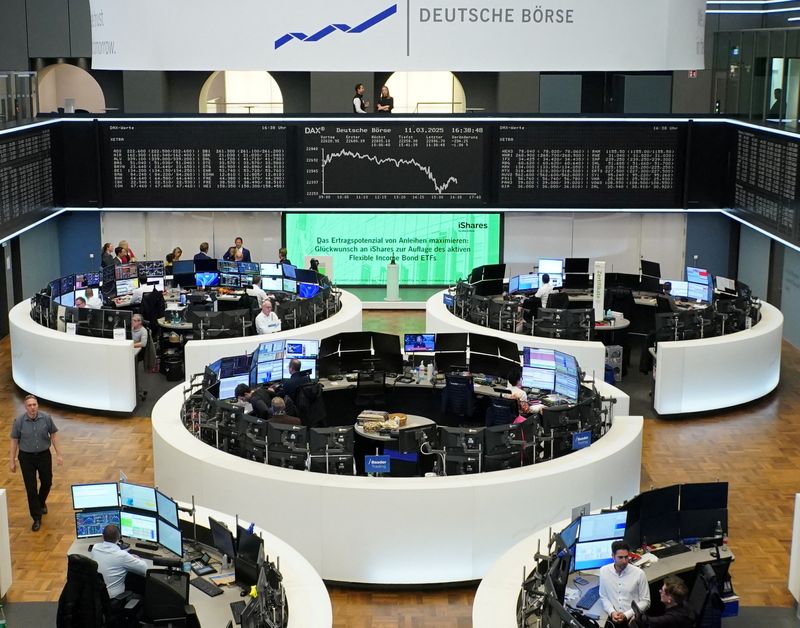 European shares rise ahead of business activity&nbsp;surveys