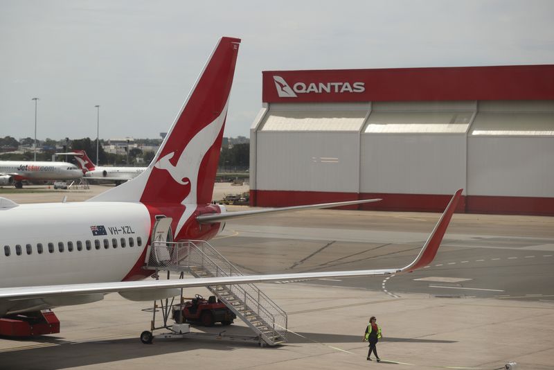 Qantas CEO says Project Sunrise flights to start in&nbsp;2027
