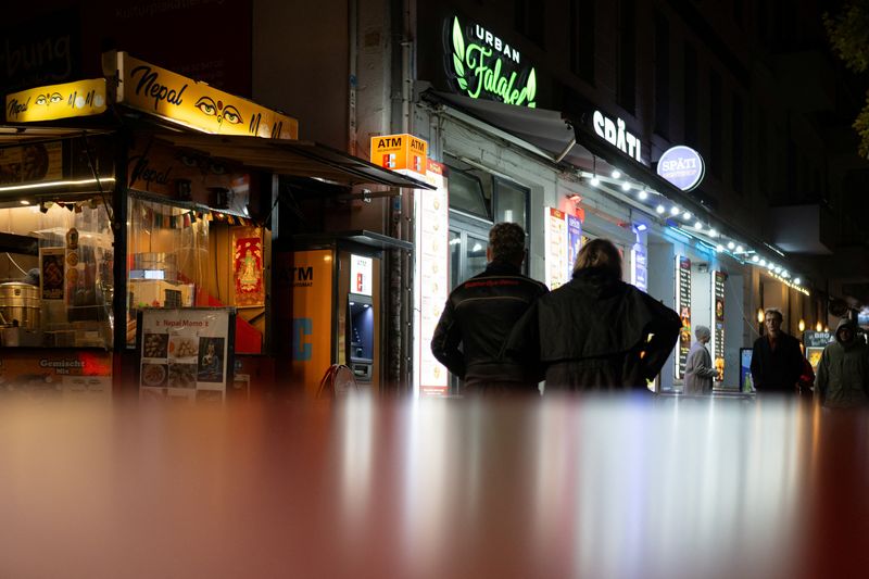 Germany’s services sector shows modest growth in July, PMI&nbsp;shows