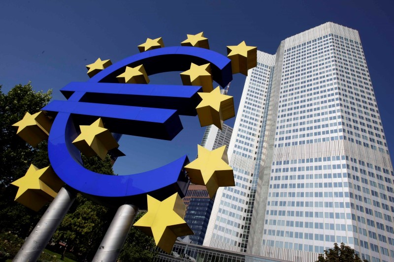 Eurozone economy grew slightly faster than expected in third quarter;GDP rose&nbsp;0.2%