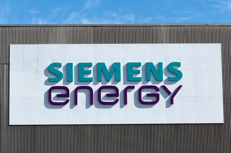 AI darling Siemens Energy drops on tech selloff, CMD&nbsp;updates