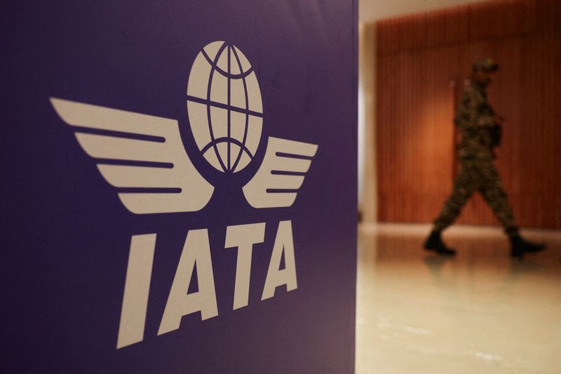 Global airlines set for record $41 billion net profit next year, IATA&nbsp;says