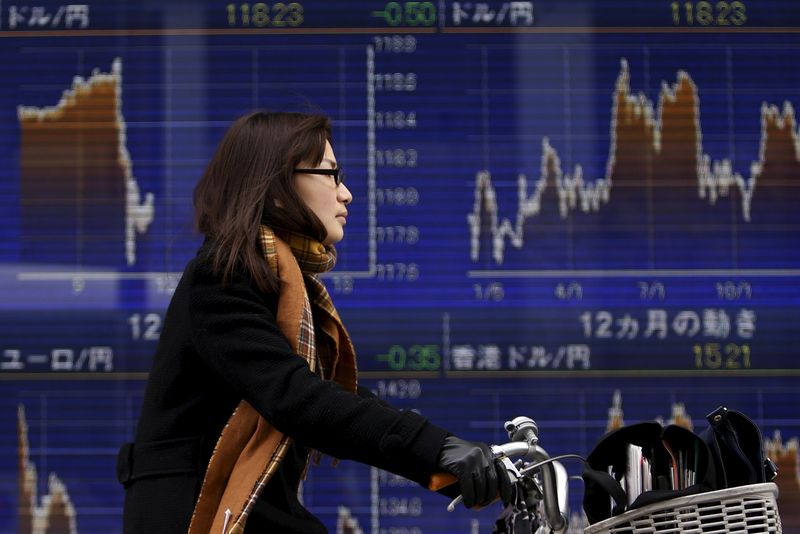 Asia stocks climb on Wall St lead; S.Korea rebounds after tariff&nbsp;jitters