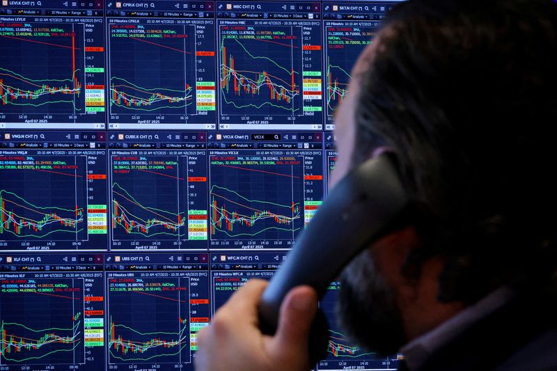 Futures higher; SpaceX acquires xAI; Palantir reports – what’s moving&nbsp;markets