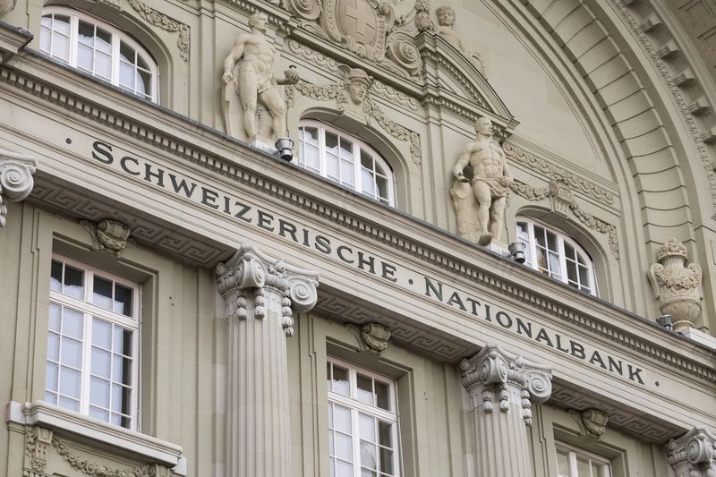 Swiss National Bank raises willingness to counter franc’s ’excessive’&nbsp;appreciation