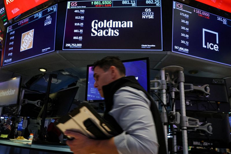 Goldman says global equities face correction risks, but bear market&nbsp;unlikely
